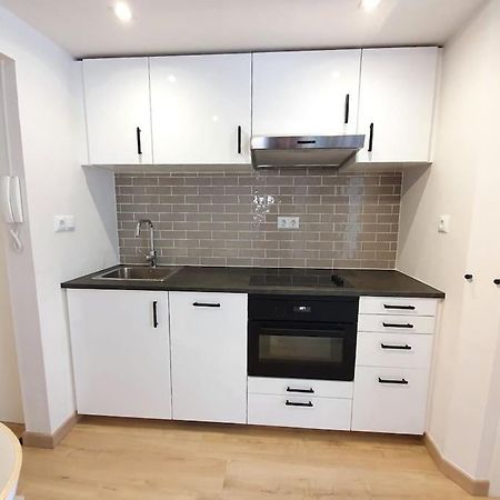 דירות Acogedor Piso En El Centro De Sabiñánigo מראה חיצוני תמונה